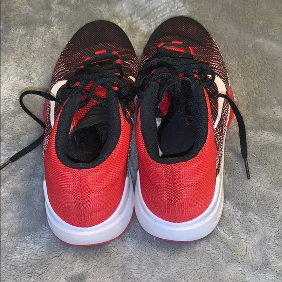 Size 5 Y Nike Zoom Ascention Basketball ? Shoes Red Black main image 8